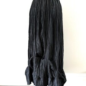 Black taffeta long skirt with drawstring close, will fit many sizes 6-10